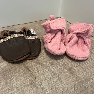 Bundle of soft baby moccasins/crib shoes